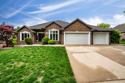 2038 E Norshire St, Springfield, MO 65804 photo 1