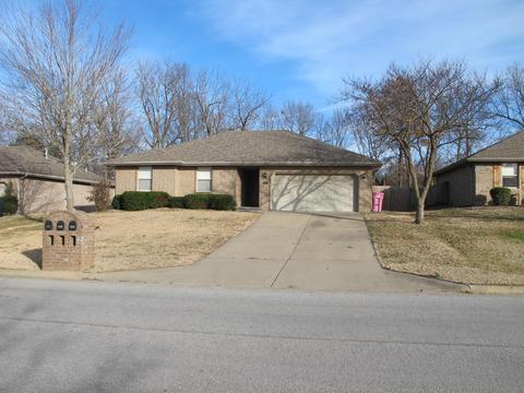 4320 S Hemlock Ave, Springfield, MO 65810 photo 1