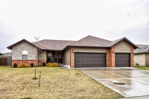 1919 E Maricopa Ave, Ozark, MO 65721 photo 1