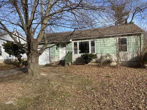 2138 N Pickwick Ave, Springfield, MO 65803 photo 1