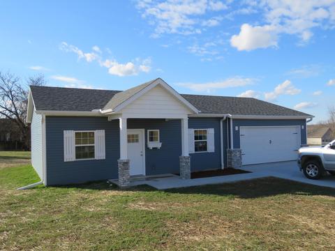601 Kenny St, Ava, MO 65608 photo 1