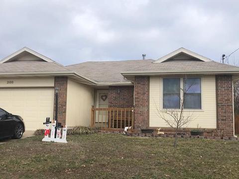 2100 S Golden Ave, Springfield, MO 65807 photo 1