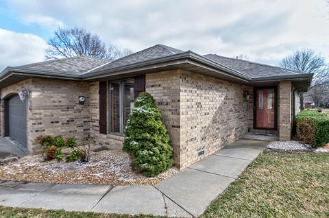 1260 E Marquette Ct, Springfield, MO 65804 photo 1