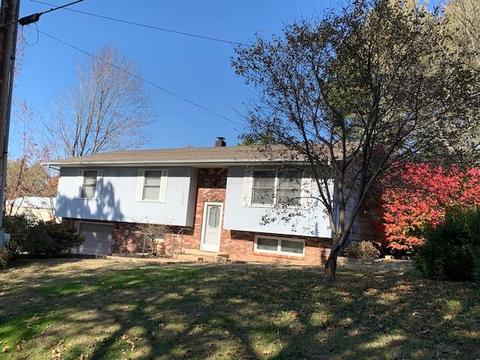 904 Highland St, Cabool, MO 65689 photo 1