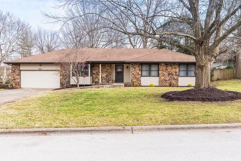 1534 S Charing Ave, Springfield, MO 65809 photo 1