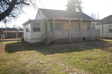 1712 E Belmont St, Springfield, MO 65802 photo 1