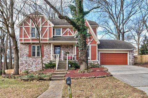 4336 E Whitehall Dr, Springfield, MO 65809 photo 1