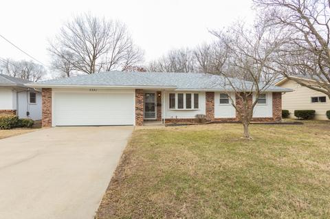 2661 E Madison St, Springfield, MO 65802 photo 1