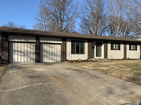 1465 E Glenwood St, Springfield, MO 65804 photo 1