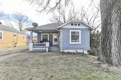 816 W Della St, Springfield, MO 65803 photo 1
