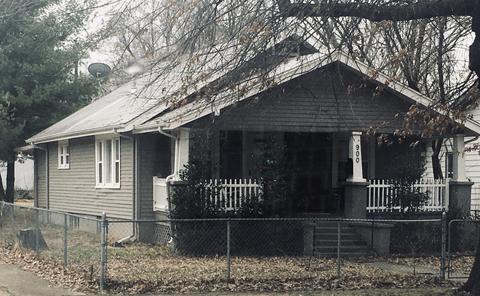900 W Scott St, Springfield, MO 65802 photo 1