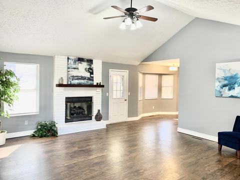 2830 W Primrose Ln, Springfield, MO 65807 photo 2
