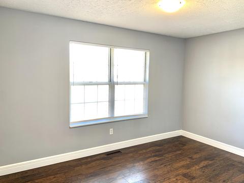 2830 W Primrose Ln, Springfield, MO 65807 photo 10