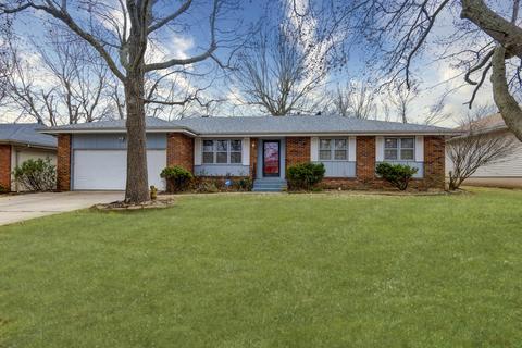 1722 W Katella St, Springfield, MO 65807 photo 1