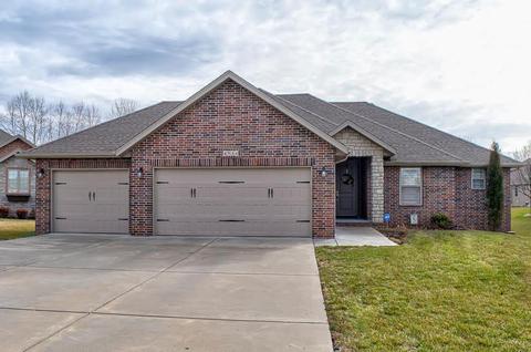 4544 E Cromwell St, Springfield, MO 65802 photo 1