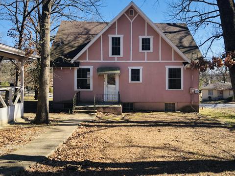 808 S 2nd St, Branson, MO 65616 photo 1