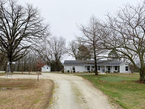 166 Airport Rd, Buffalo, MO 65622 photo 1