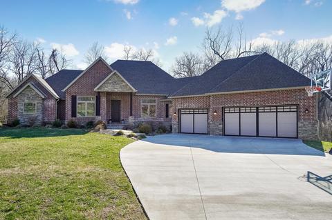 5239 S Hawthorne Dr, Springfield, MO 65804 photo 1