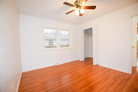 432 E Madison St, Marshfield, MO 65706 photo 11