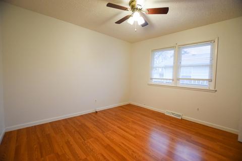 432 E Madison St, Marshfield, MO 65706 photo 19