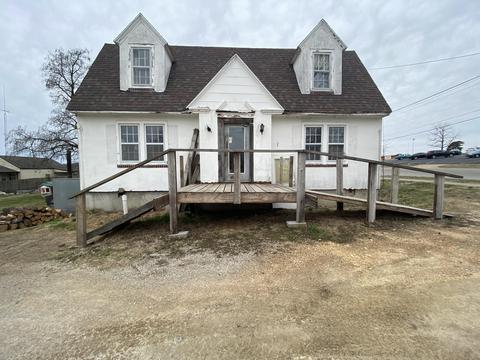 705 Summit, Cabool, MO 65689 photo 1