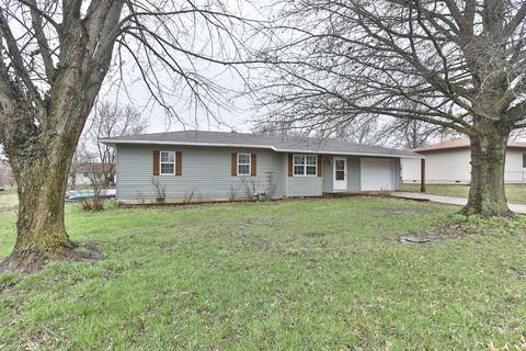 945 Victoria St, Marshfield, MO 65706 photo 1