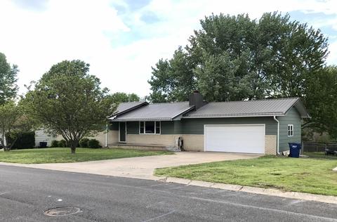 522 Carson St, Neosho, MO 64850 photo 1