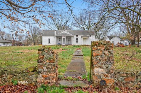 202 S Water St, Nixa, MO 65714 photo 1