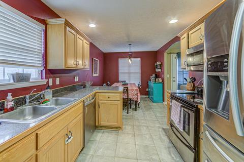 3459 S Brunswick Ave, Springfield, MO 65809 photo 10