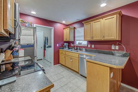 3459 S Brunswick Ave, Springfield, MO 65809 photo 9