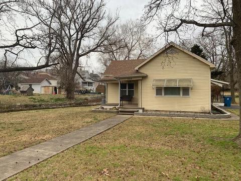 1014 Case St, Carthage, MO 64836 photo 1