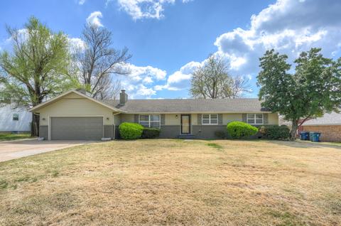 2418 E 24th St, Joplin, MO 64804 photo 1