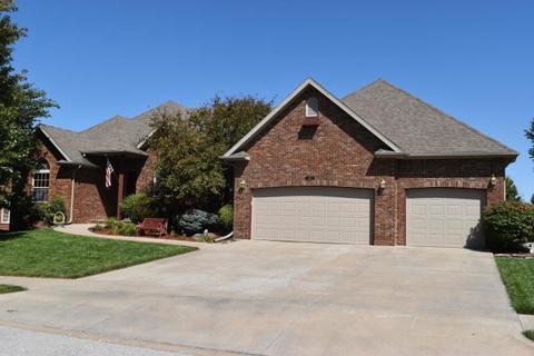 1007 W Yellowstone St, Nixa, MO 65714 photo 1