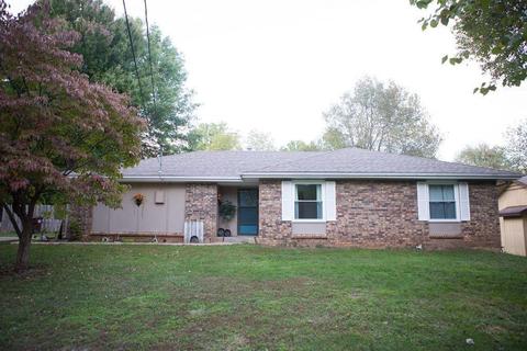 4923 E Poplar Ln, Springfield, MO 65809 photo 1