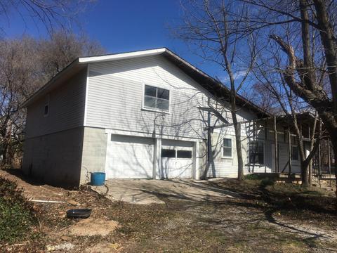 3227 W Calhoun St, Springfield, MO 65802 photo 1