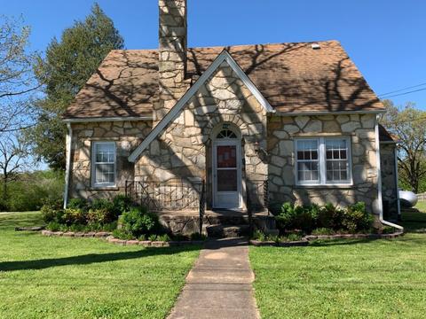 322 S 6th St, Thayer, MO 65791 photo 1