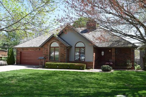 4926 S Buckingham Ln, Springfield, MO 65810 photo 1