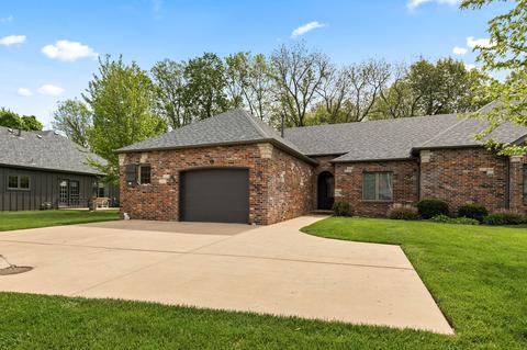 1750 W Bennett St W UNIT 3A, Springfield, MO 65807 photo 1