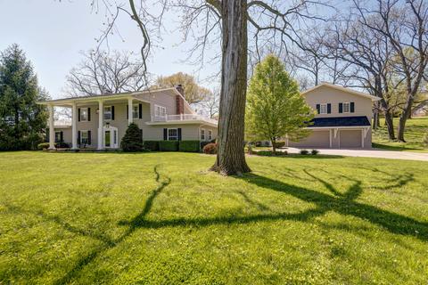 2457 S Edgewater Dr, Springfield, MO 65804 photo 1