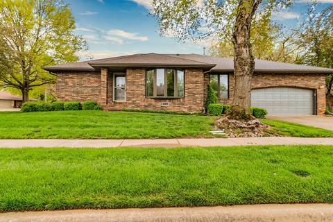 4710 S Ash Ave, Springfield, MO 65804 photo 1
