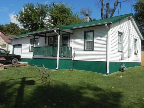 404 S 3rd Ave, Ozark, MO 65721 photo 1
