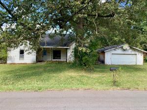 1047 E Smith St, Springfield, MO 65803 photo 1