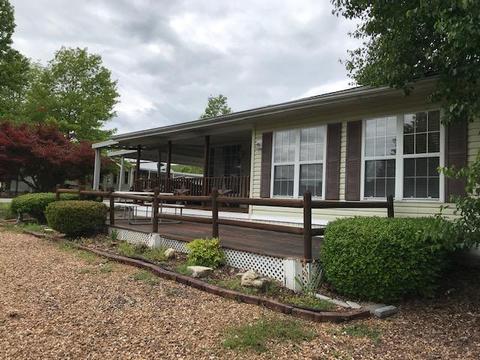 100 Trout Ln, Branson, MO 65616 photo 1