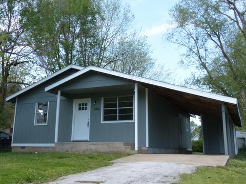 2841 W Walnut St, Springfield, MO 65802 photo 1