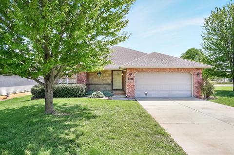 3256 N Laurel Ave, Springfield, MO 65803 photo 1