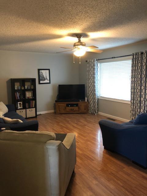 116 Palmer Dr, Monett, MO 65708 photo 1