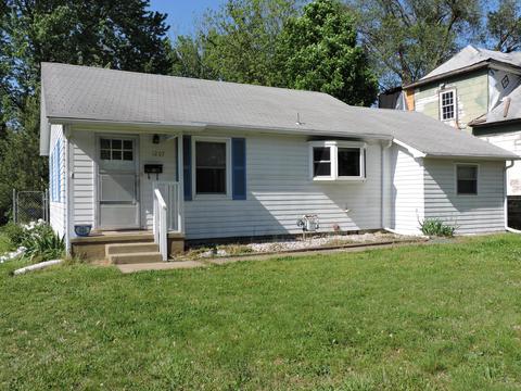 1207 W Chase St, Springfield, MO 65803 photo 1