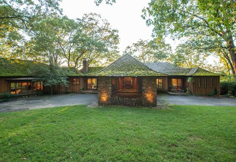 2137 S Cave Creek Ln, Springfield, MO 65809 photo 1