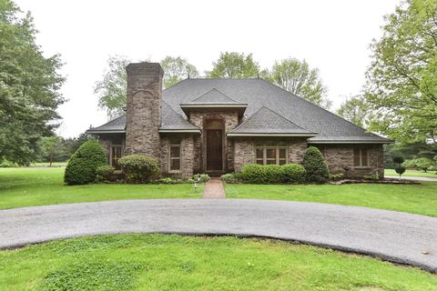 4622 E Royal Dr, Springfield, MO 65809 photo 1