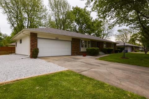 2545 W Cardinal St, Springfield, MO 65810 photo 1